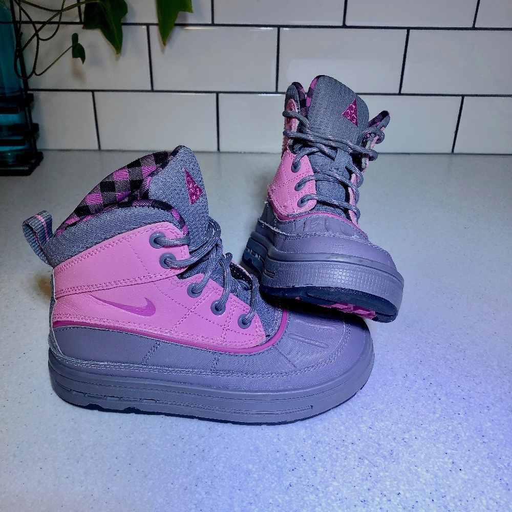 Nike acg snow boots | size 11C